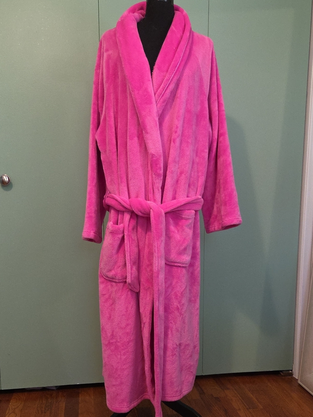 Victoria's Secret Pink Plush Robe Size Xl
